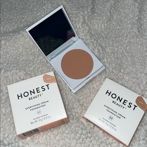 BNIB Honest Beauty Everything Creme Foundation Shades Beige, Bisque